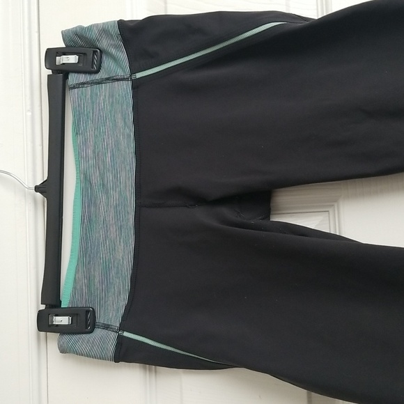 Lululemon Run Inspire Cropped Leggings - Picture 3 of 14